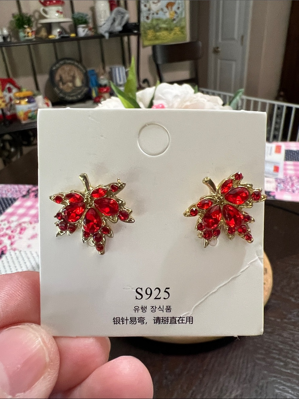 Fashion Jewelry Gold-Tone Leaf Earrings with Red Stones